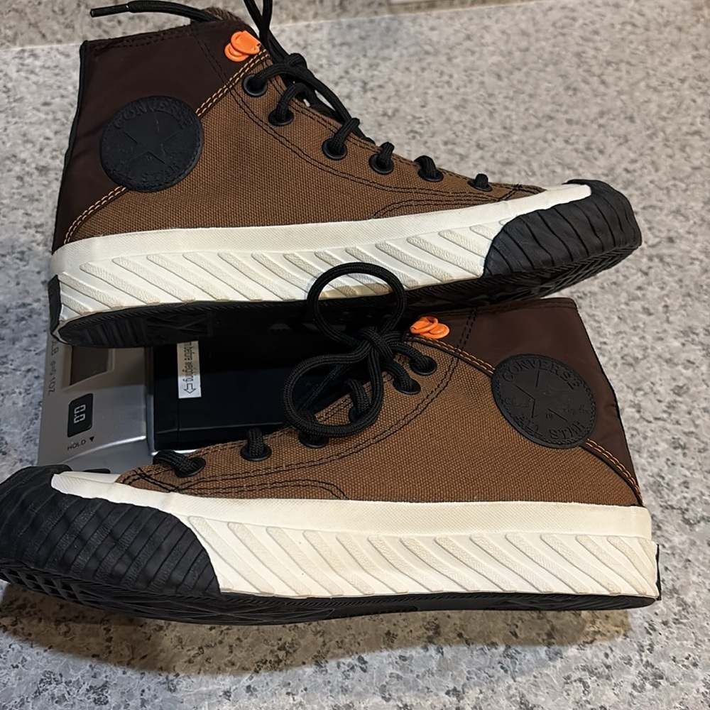 Converse Gore-Tex Brown High-Top Sneakers with Black and Orange Accents W- 7 M-5 - Picture 9 of 14